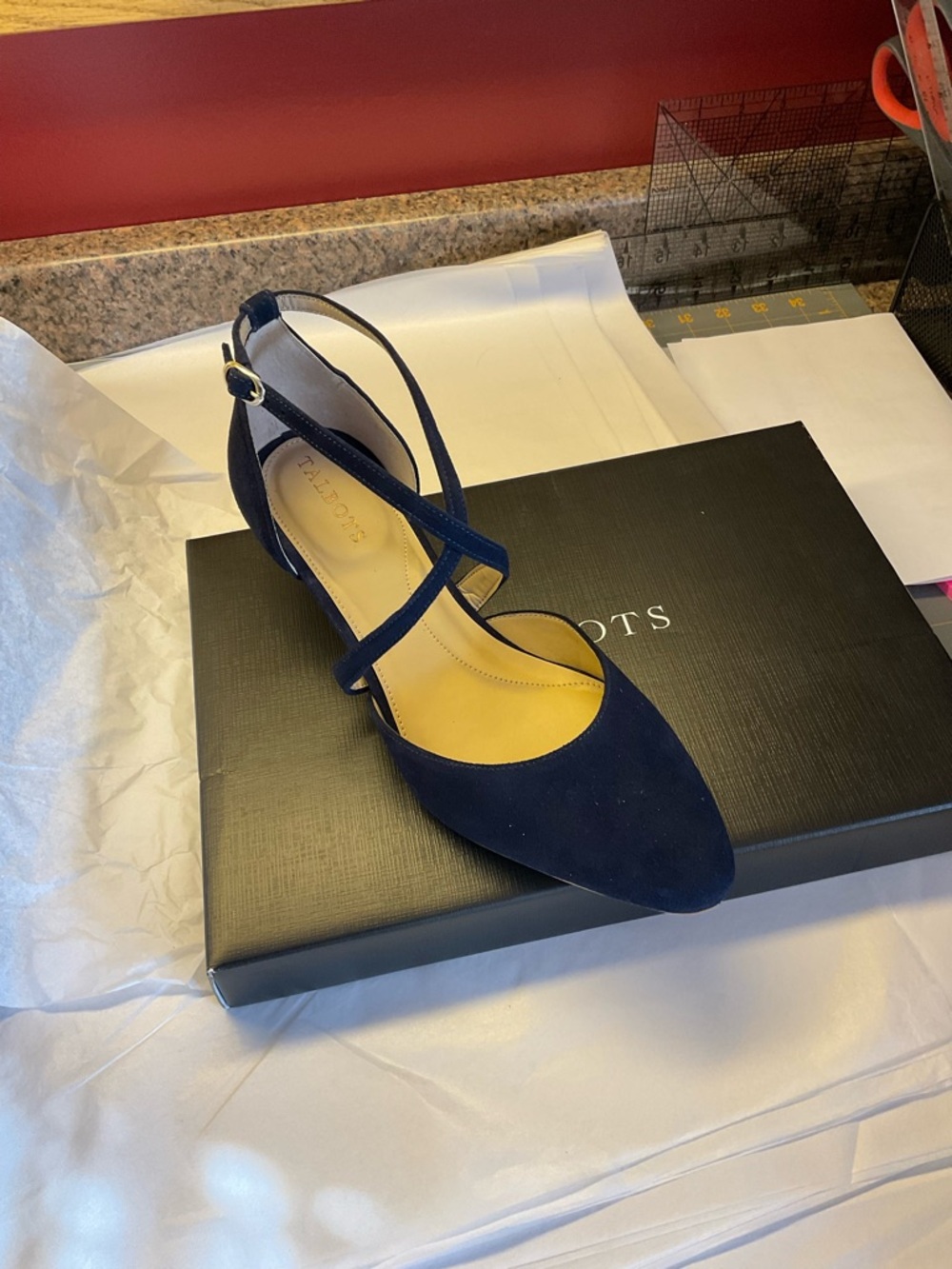 Talbots Navy Suede Cross Cross Wedge Heels 9 New - Picture 2 of 7
